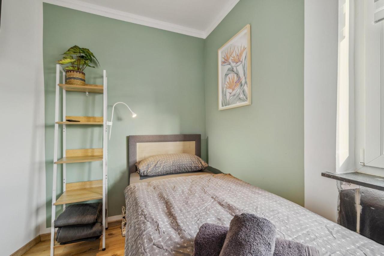 Amalfi A02 - 2 Zi Fuer 4P - Balkon, Smart Tv, Boxspringbett Daire Kaiserslautern Dış mekan fotoğraf